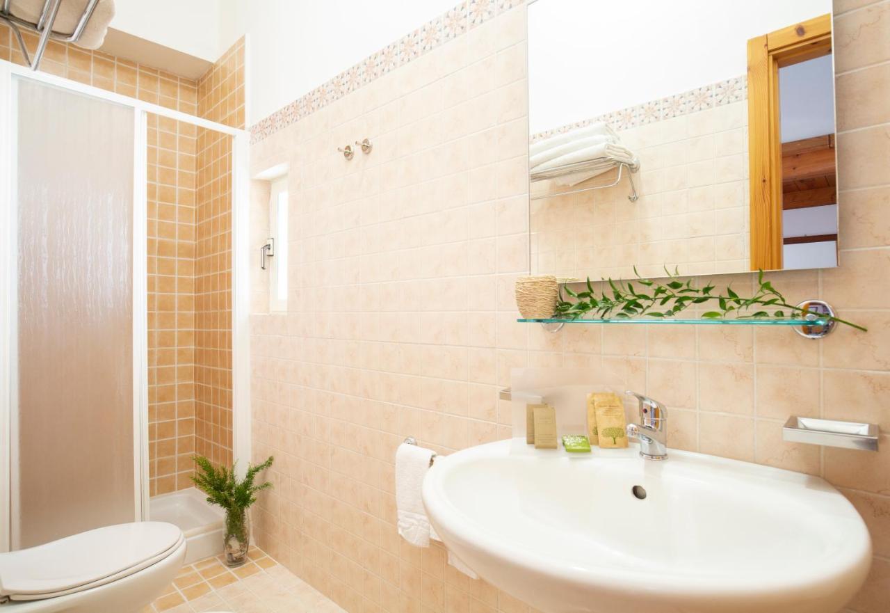 Hotel Punta San Francesco فيستَ المظهر الخارجي الصورة