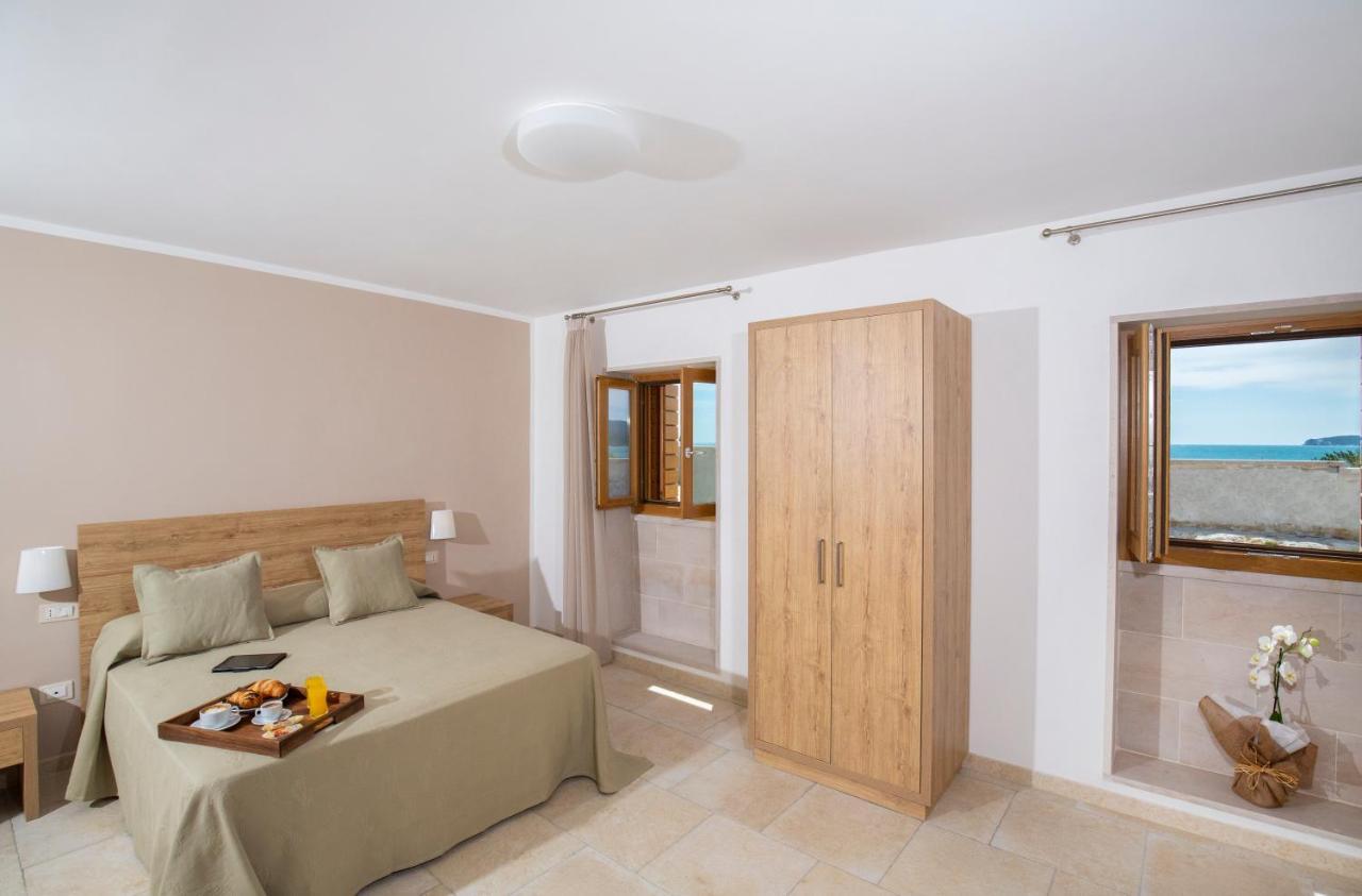Hotel Punta San Francesco فيستَ المظهر الخارجي الصورة